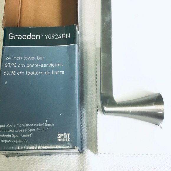NEW MOEN Y0924BN "GRAEDEN" 24-Inch SINGLE TOWEL BAR, BRUSHED NICKEL FINISH. - Picture 1 of 5